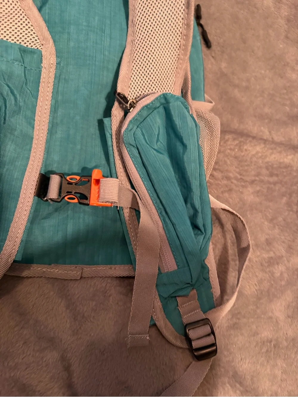Use like 10L  Small Hiking Backpack Travel Daypack Lightweight Packable